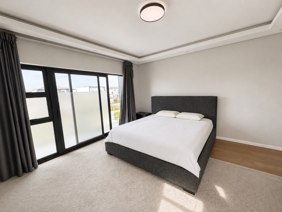 4 Bedroom Property for Sale in Sandown Western Cape